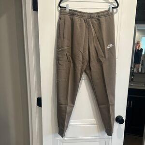 NWT Nike Sweatpants